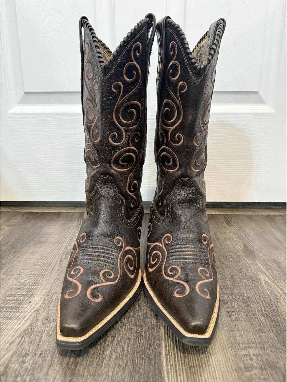 Ariat Cowgirl Boots Brown Embroidery Western Snip Toe Whipstitch Women Sz 11B